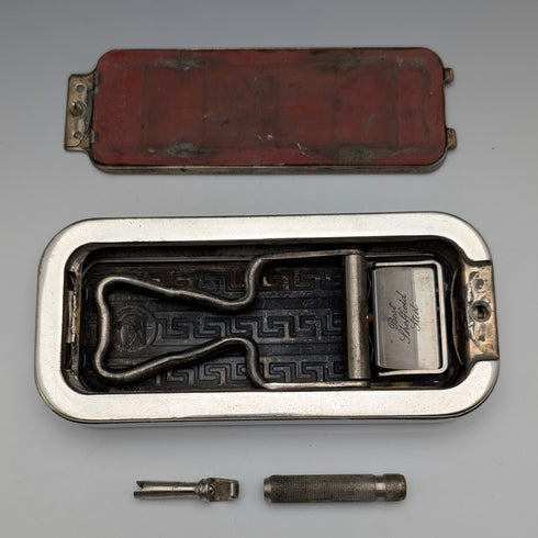 約 1927 年英國復古鍍銀刮鬍刀套件,裝在刮鬍刀盒中